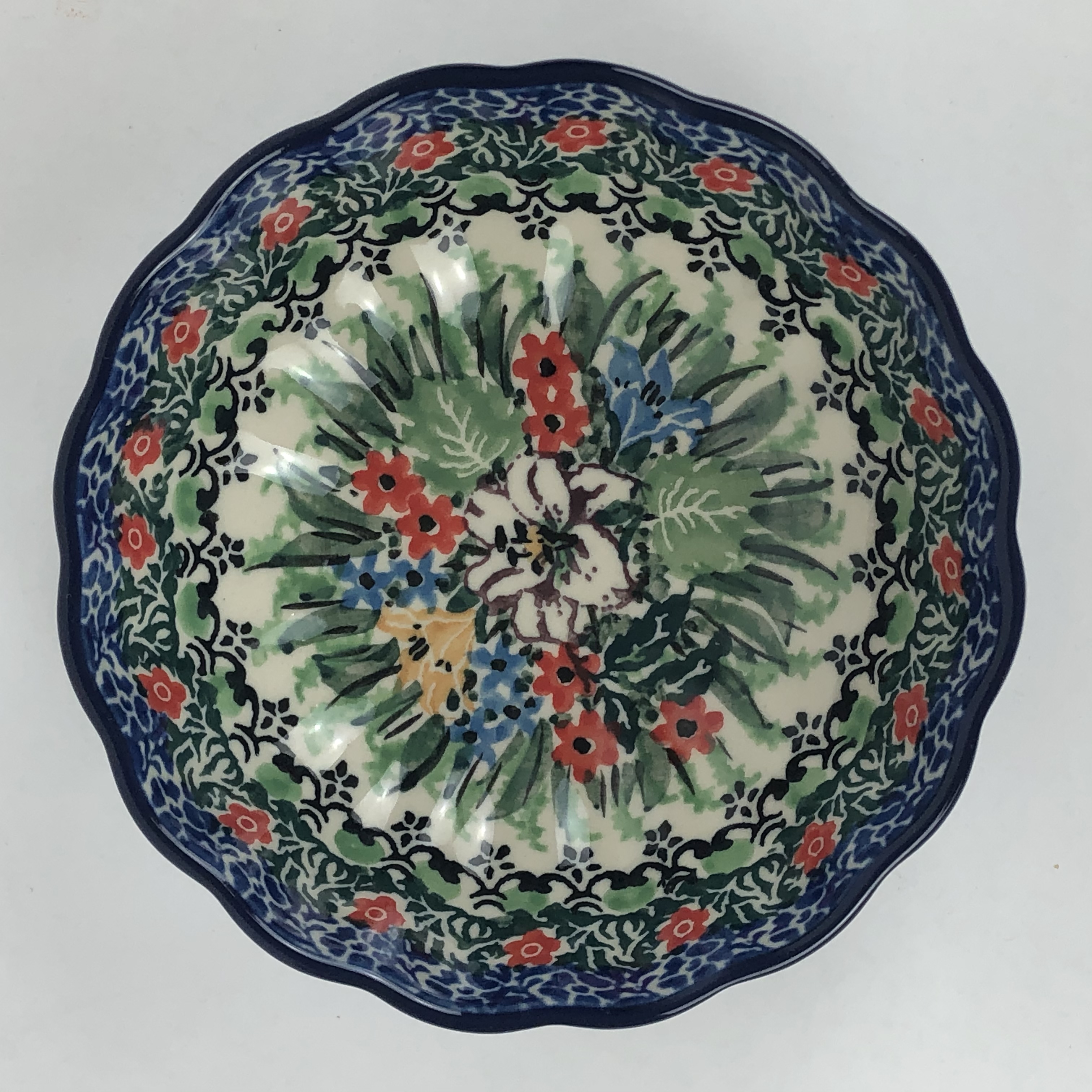 Unikat Small Scalloped Dish